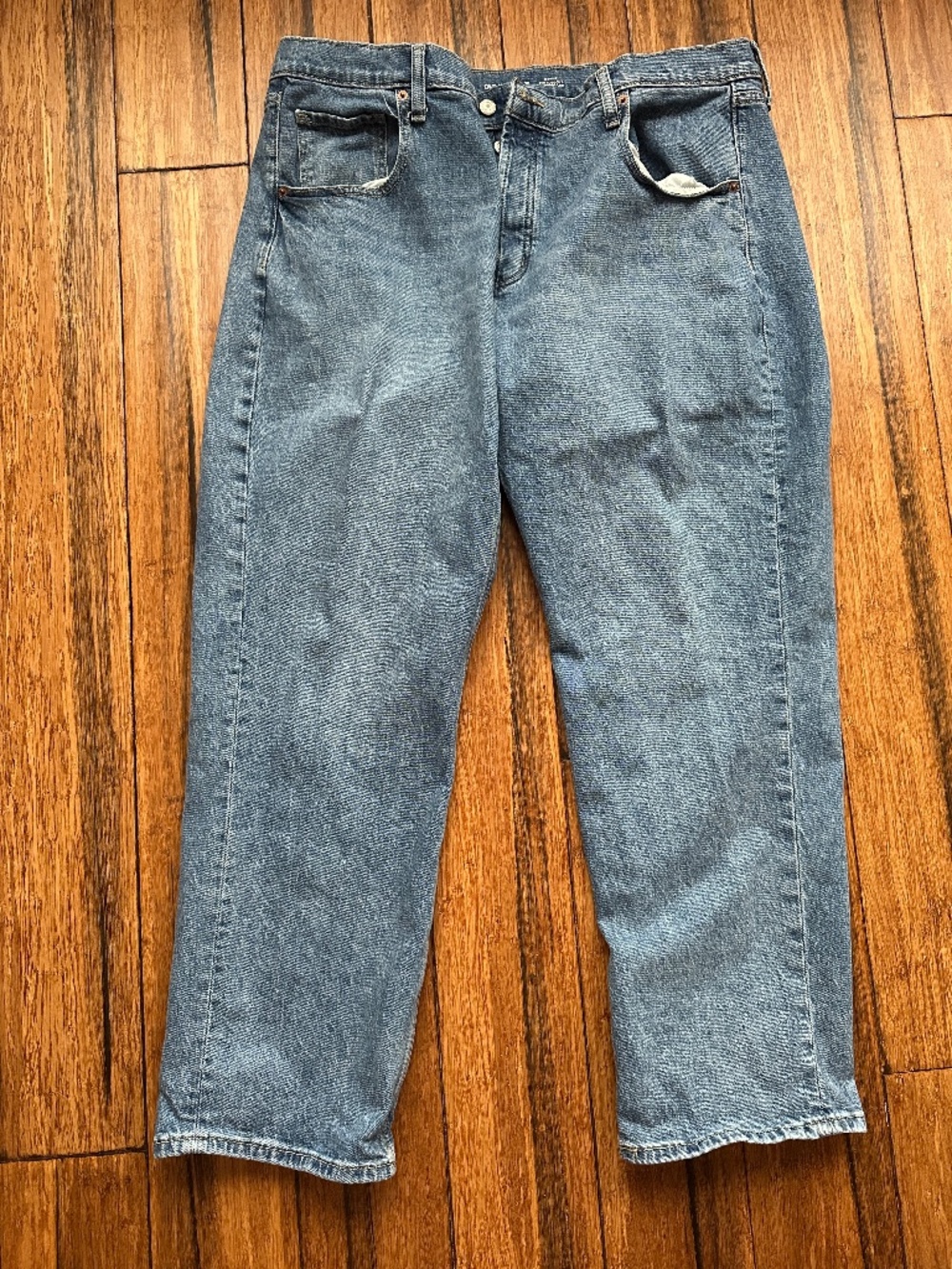 Old Navy Mid-Rise Slouchy Straight Leg Jeans